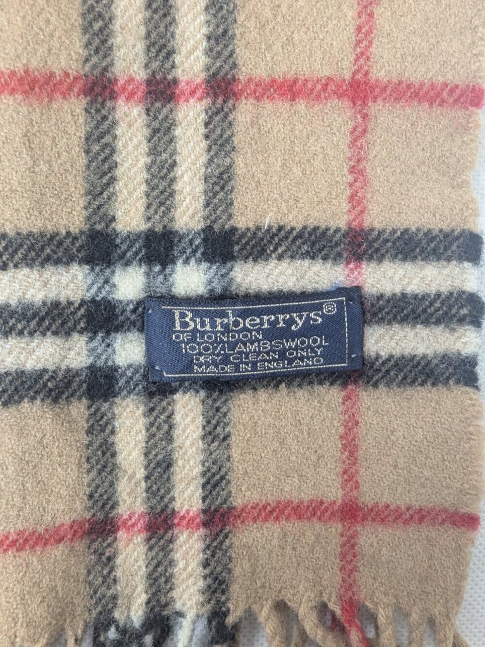 Burberry Nova Check Lambswool Beige Scarf | Must Have - Picture 3 of 11